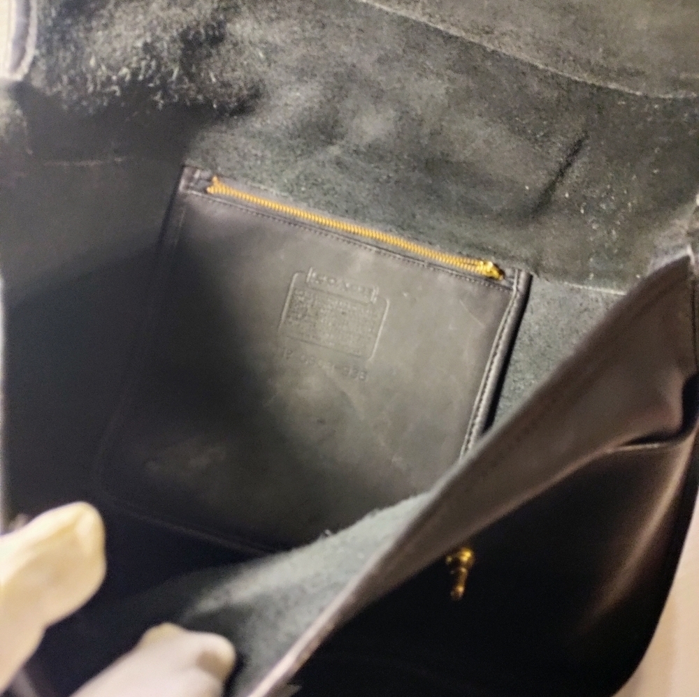 RARE Vintage 80’s Collector Condition Coach Courier Bag # 9800 in Black Leather. - Picture 8 of 12
